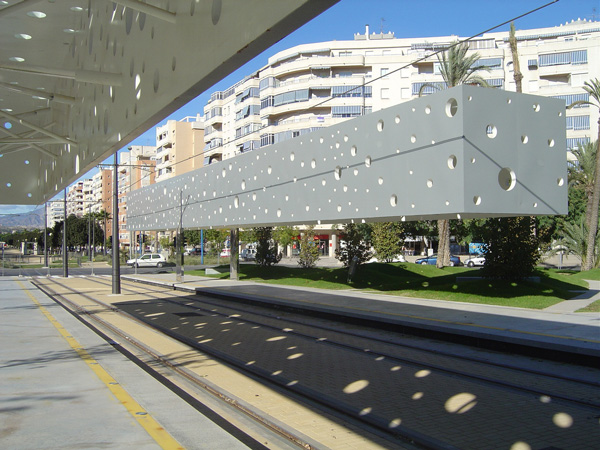 alicante tram station