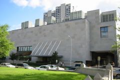 Audrey Jones Beck Building