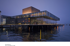 The New Royal Playhouse