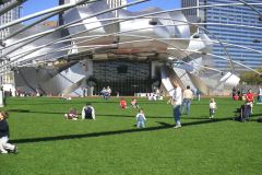  Jay Pritzker Pavilion